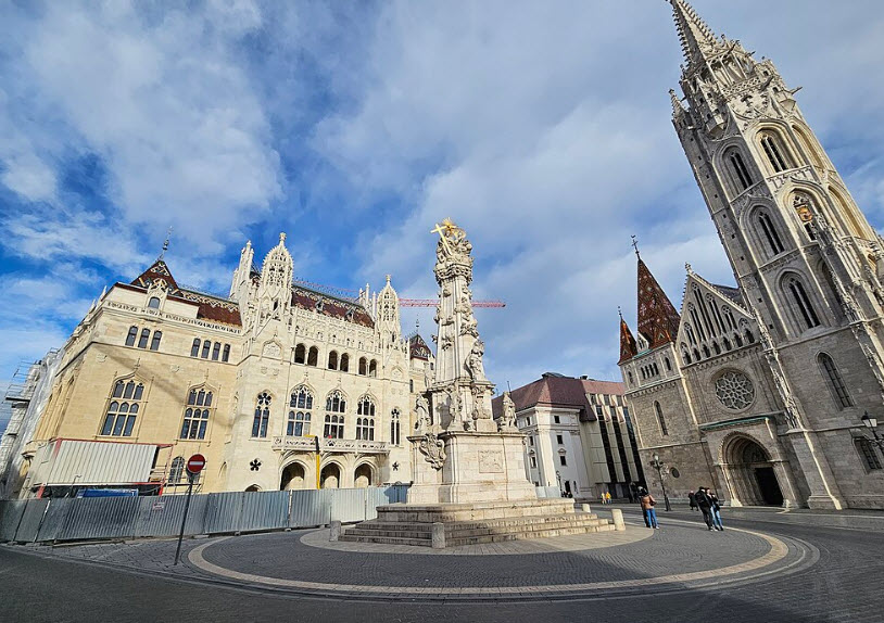 Ilona Steps, Hungary